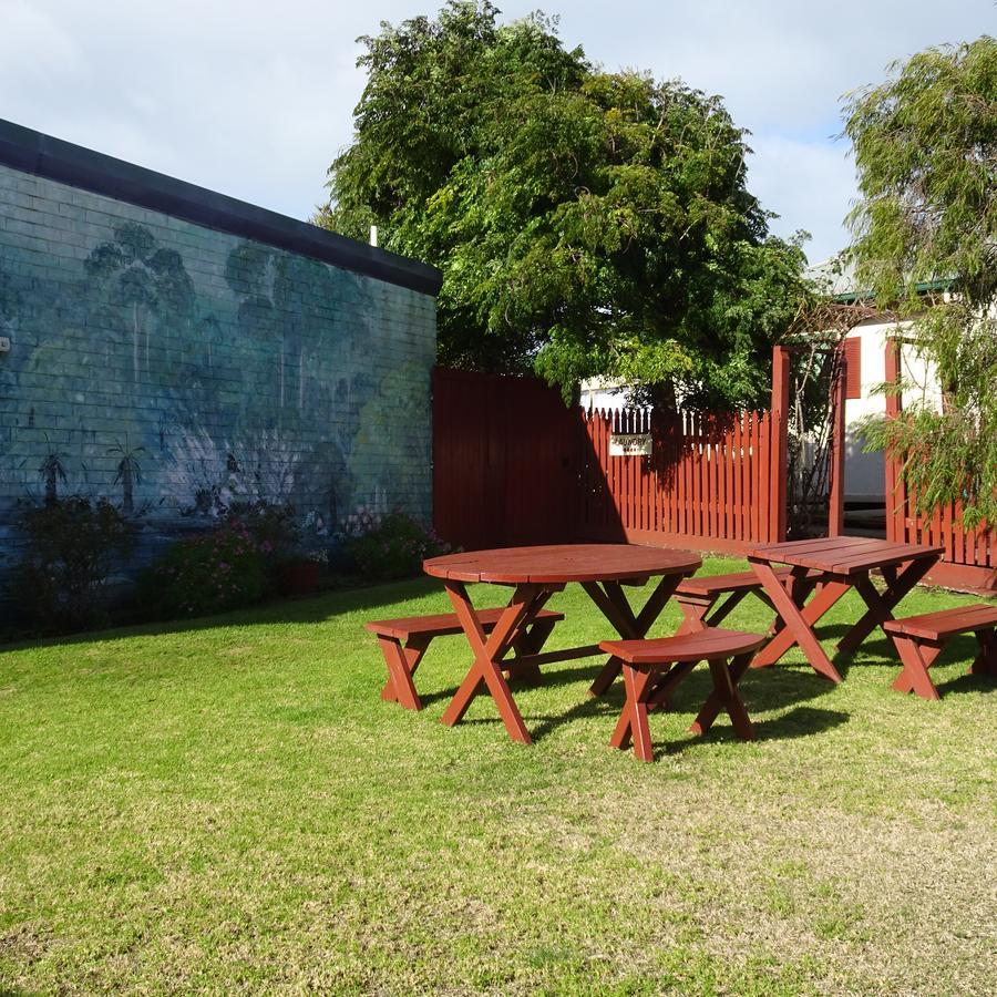 Turn-In Motel Warrnambool Extérieur photo