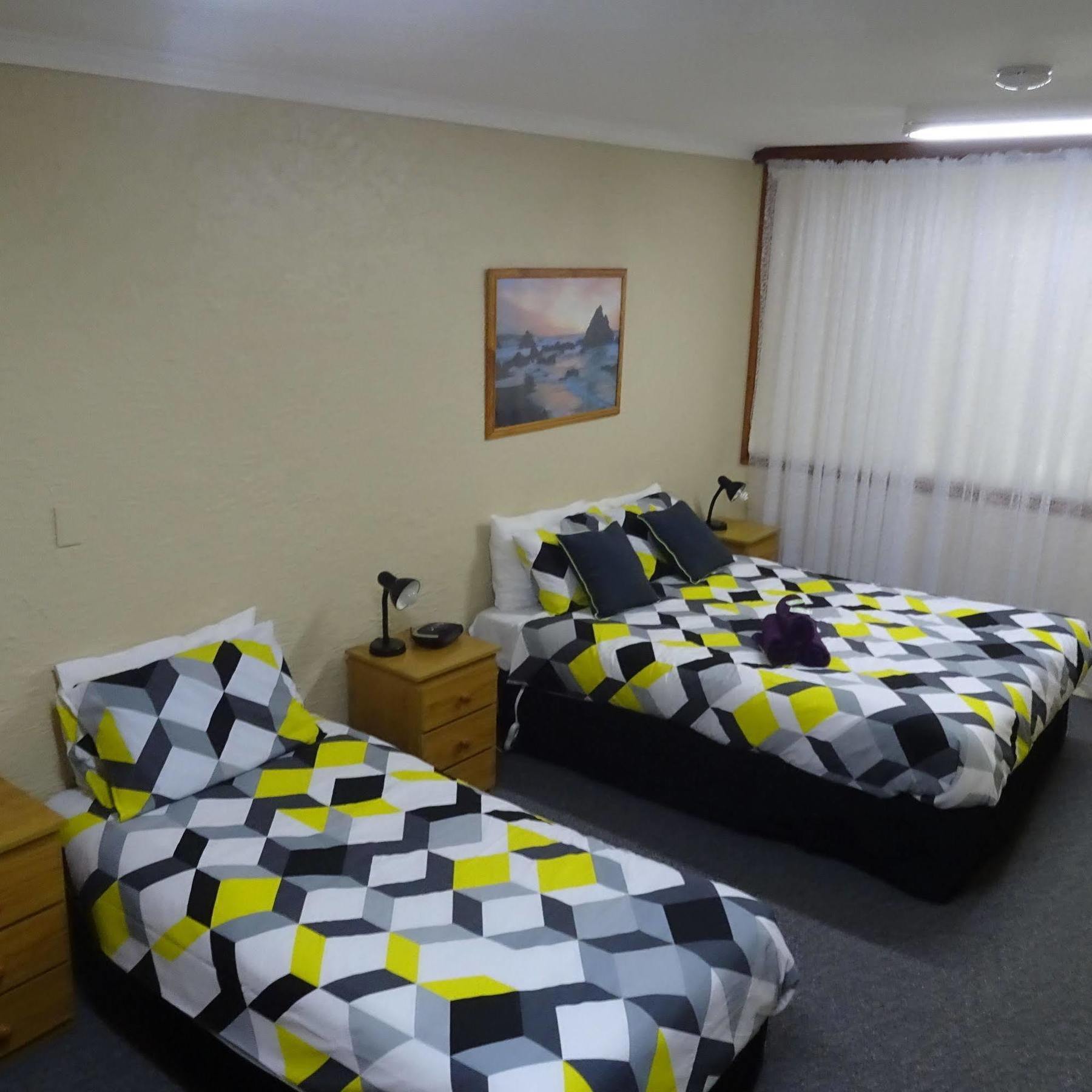 Turn-In Motel Warrnambool Extérieur photo