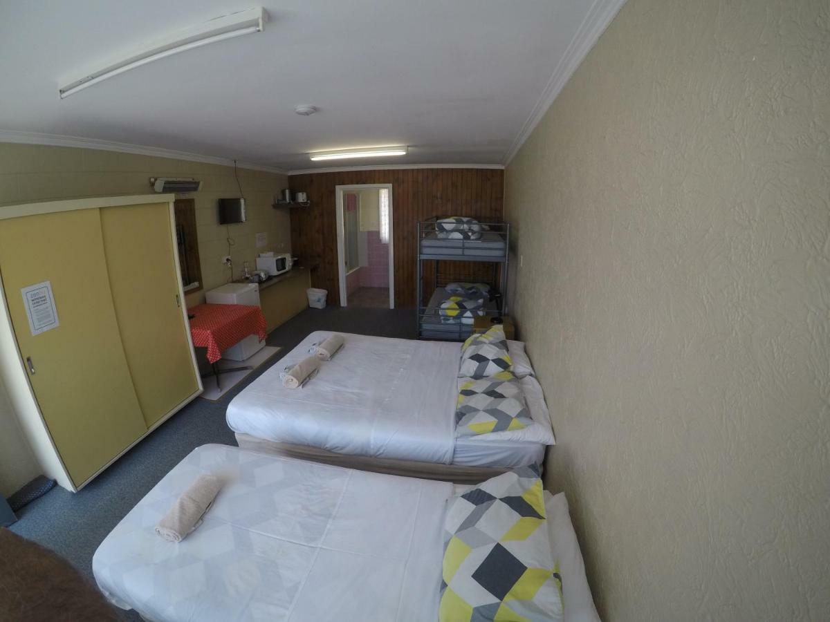 Turn-In Motel Warrnambool Extérieur photo